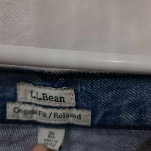 L.L. Bean Women's ORIGINAL/RELAXED FIT Jeans - Blue - Picture 8 of 9